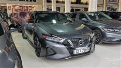 Nissan Maxima